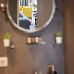 Modern Hideout Ace Location Гостевой дом