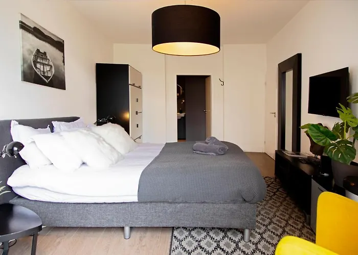 Modern Hideout Ace Location Gasthuis