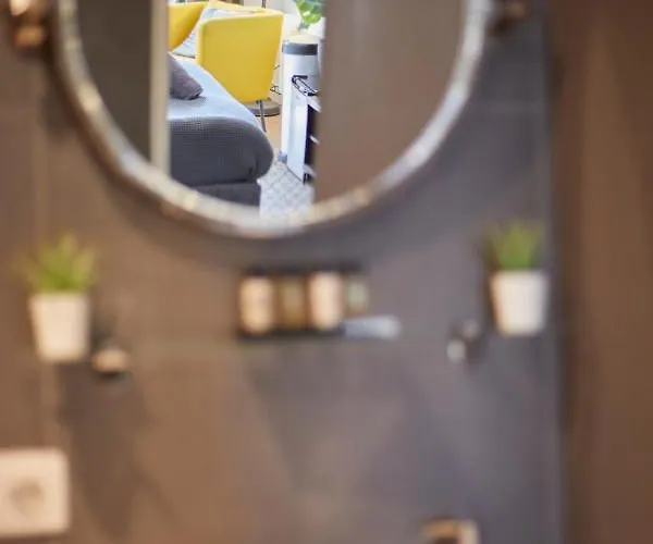 Modern Hideout Ace Location Gæstehus