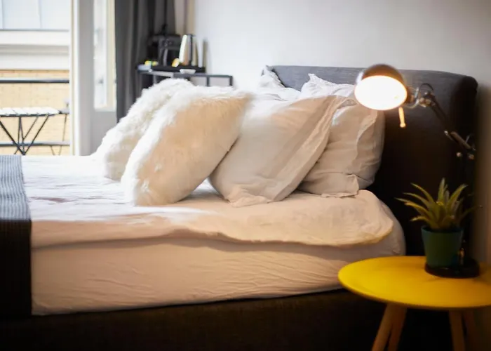 Gasthof Modern Hideout Ace Location